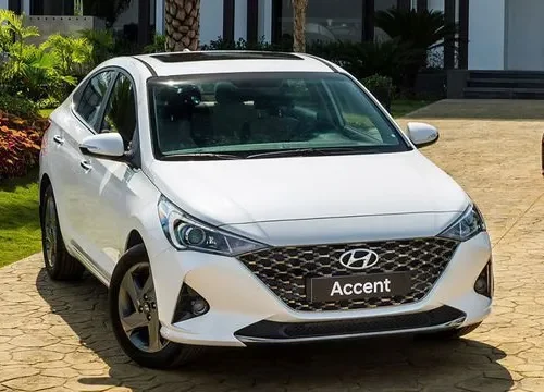 thuexecamranh_com-thue-xe-hyundai-accent-2022